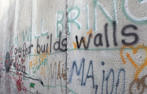 Betlejem: mur krzywdzi chrześcijan