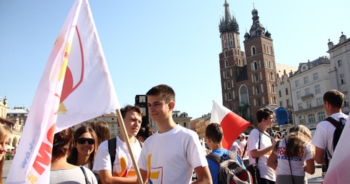 Klip ŚDM na Rynku Głównym - cz. 1