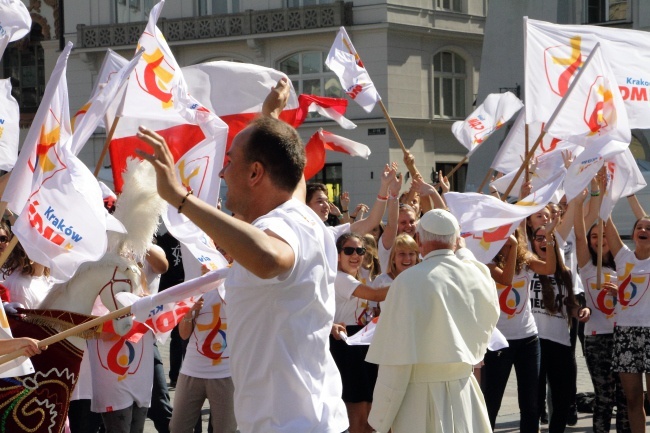 Klip ŚDM na Rynku Głównym - cz. 2