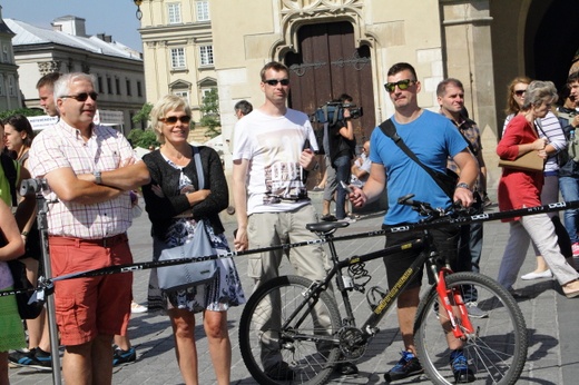 Klip ŚDM na Rynku Głównym - cz. 2