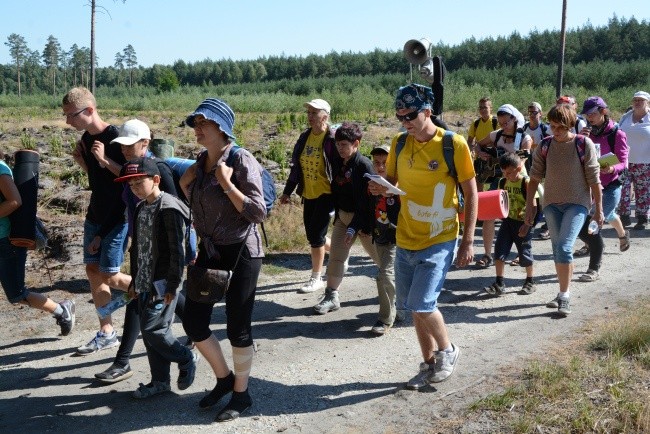 Wolontariusze ŚDM na pielgrzymce