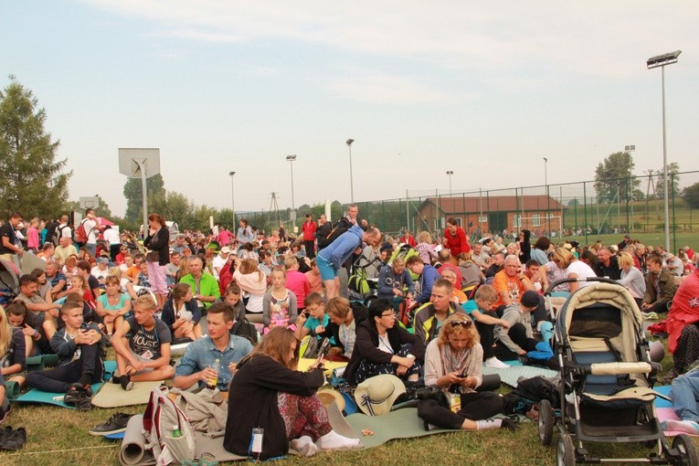 Msza św. w Sokolnikach dla części B