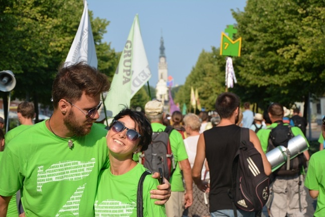 Z siódemką na szlaku do Matki