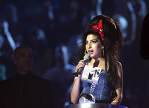 Amy Winehouse, utalentowana wokalistka, która nie poradziła sobie z ciężarem sławy i życiowymi kłopotami