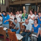 Sierpniowemu trwaniu na nocnej modlitwie przyświecało hasło: „Rodzina ikoną Boga” 