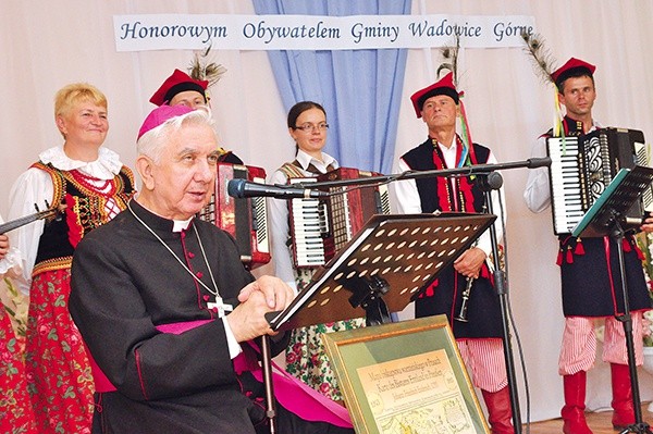 Arcybiskup opowiadał o archidiecezji warmińskiej  – swoim drugim domu