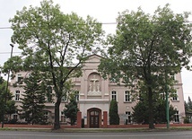 Budynek klasztoru boromeuszek i Specjalnego Ośrodka Wychowawczego w Zabrzu