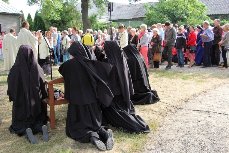 Msza św. w Głogowcu i wyprawa do Świnic Warckich