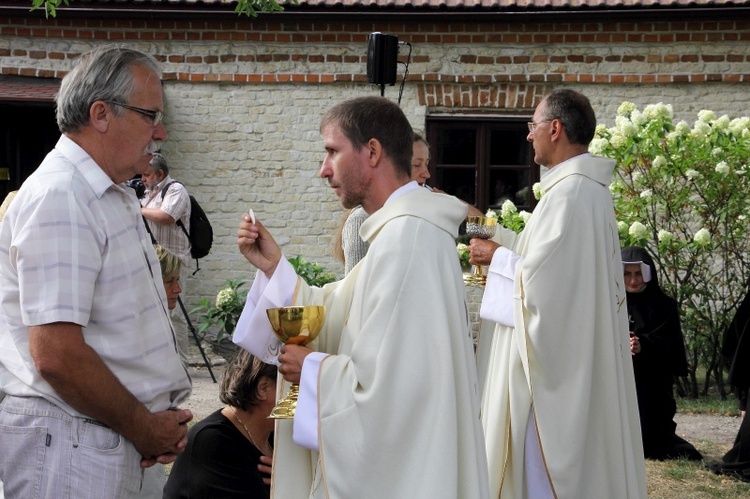 Msza św. w Głogowcu i wyprawa do Świnic Warckich