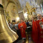 Poświęcenie dzwonów w Głogówku