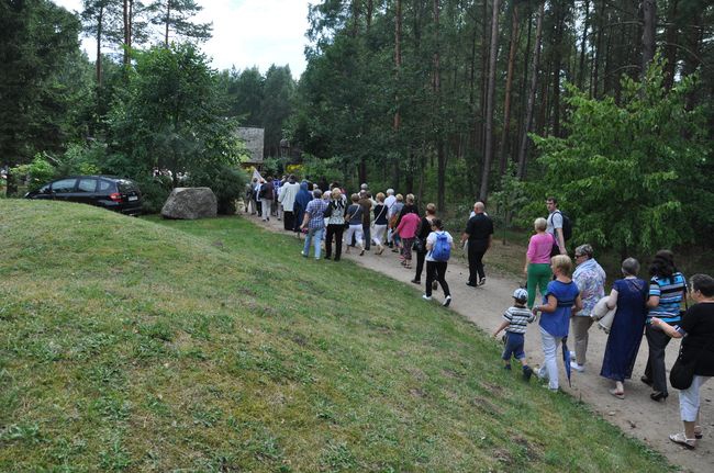 Pielgrzymka trzeźwości w Polanowie