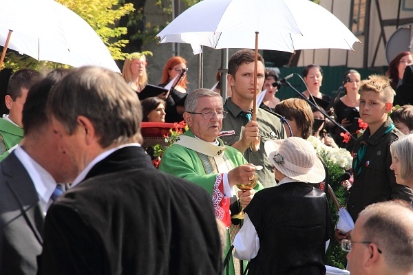 Poświęcenie pomnika "Inki"