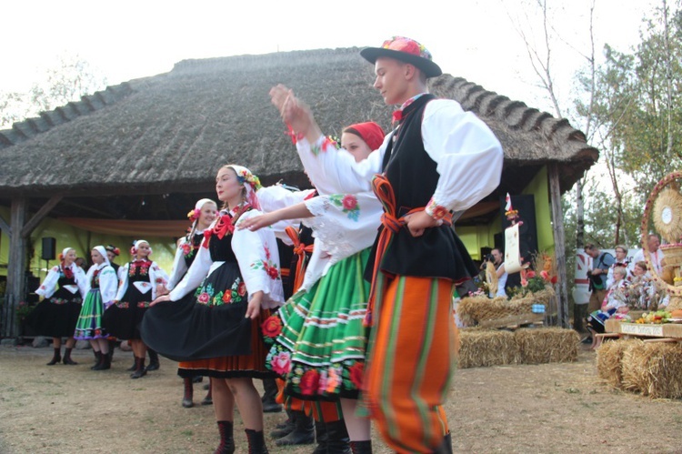 Dożynki wojewódzkie w Maurzycach