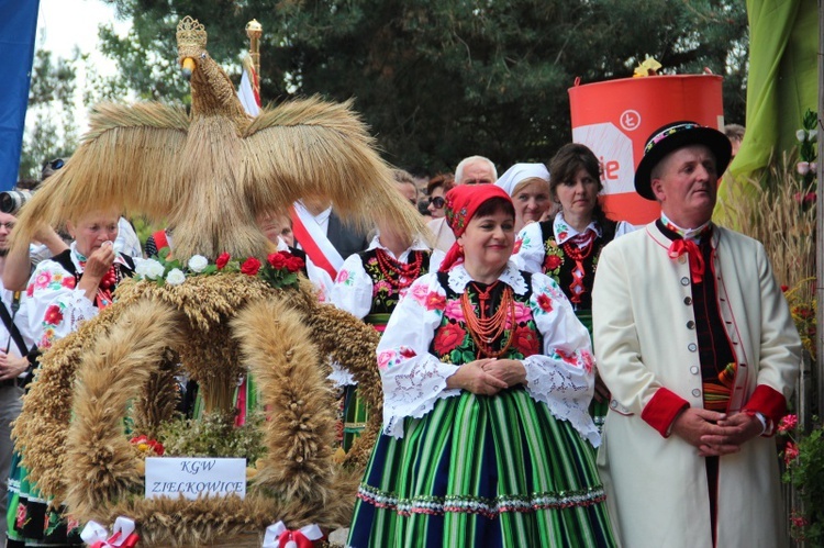 Dożynki wojewódzkie w Maurzycach