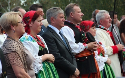 Dożynki wojewódzkie w Maurzycach