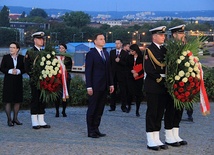 Kopacz i Duda razem na Westerplatte