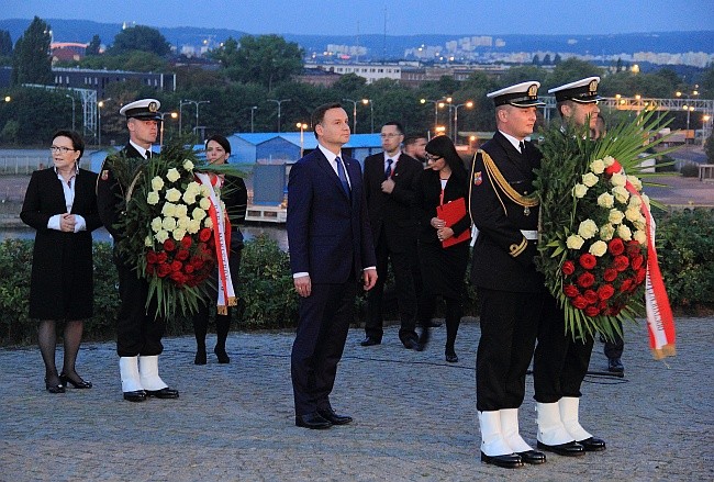 Kopacz i Duda razem na Westerplatte