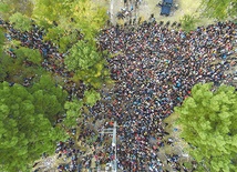 Uchodźcy przekraczający granicę grecko-macedońską  w końcu sierpnia bieżącego roku