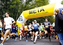  Impreza gromadzi zawsze tłumy biegaczy