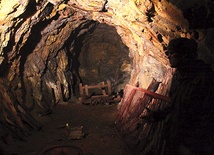 W Wałbrzychu i okolicach są dziesiątki kilometrów tuneli, w których mogą być ukryte skarby 
