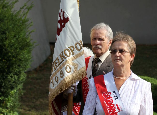 Odsłonięcie tablicy poświęconej Niezłomnym Żolnierzom - Sybirakom