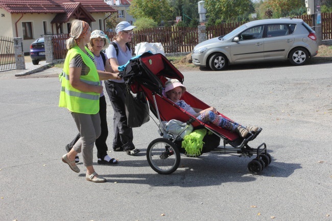 Zmierzają do Matki