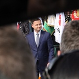 Pod pomnikiem Porozumień Jastrzębskich