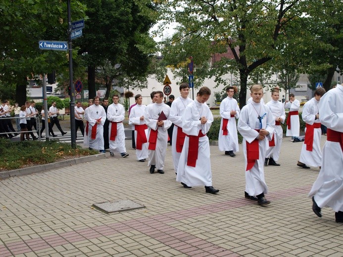 Pielgrzymka Ministrantów do katedry Chrystusa Króla w Katowicach