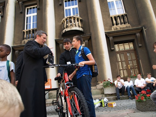 Pielgrzymka Ministrantów do katedry Chrystusa Króla w Katowicach 