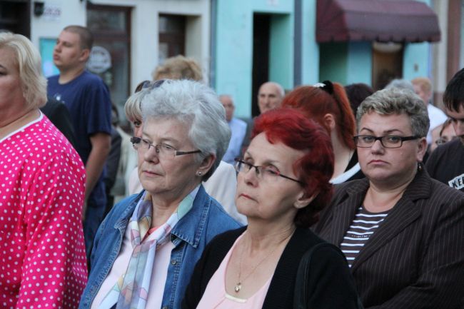 Matka Boża Pocieszenia od 70 lat w Oławie