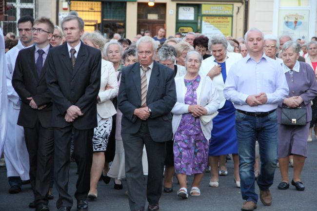 Matka Boża Pocieszenia od 70 lat w Oławie