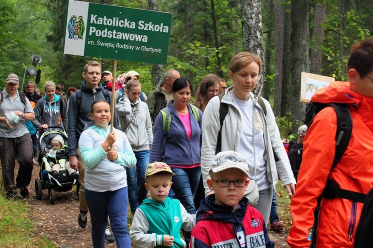 Pielgrzymka Katolickiego Zespołu Edukacyjnego do Gietrzwałdu