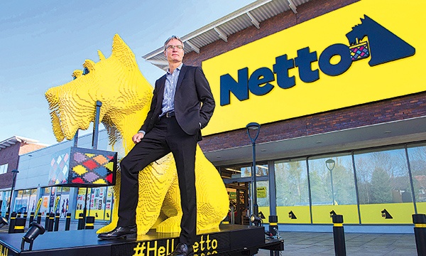  Popularna w Europie sieć sklepów spożywczych Netto powstała w Danii. W ich ofercie w większości znajdują się duńskie produkty. Duńczycy importują tylko to, czego sami nie są w stanie wyprodukować