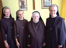 Siostry serafitki z Bartoszyc (od lewej): Augustyna, Anastazja, Dorotea i Judyta