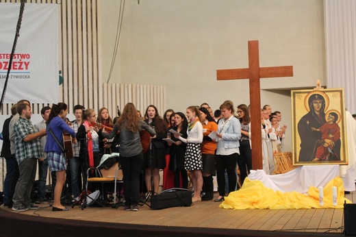 Młodzi w amfiteatrze w Żywcu - cz. 2, 2015