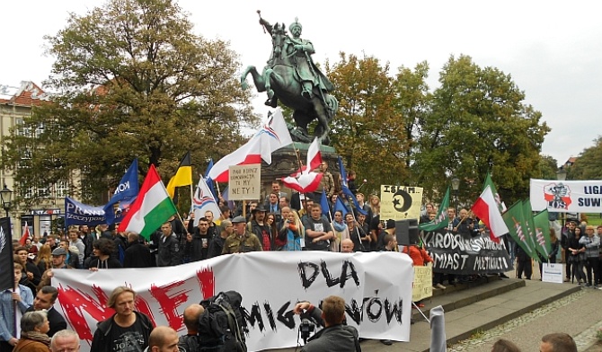 Za i przeciw uchodźcom