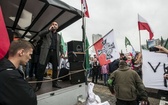 Przeciwko islamowi