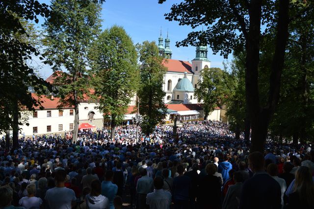 Rodziny przybyły do Kalwarii