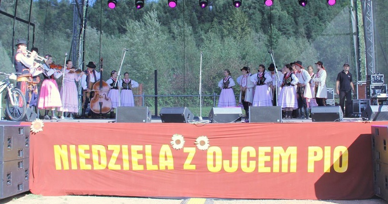 Pomagamy razem z o. Pio