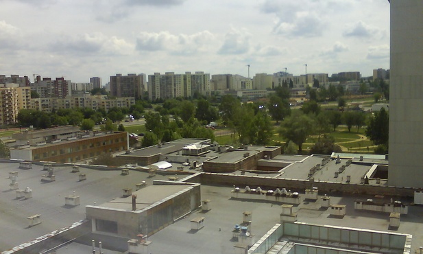 Warszawa: Radny rezygnuje, idzie do seminarium