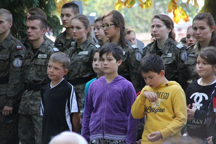 Gimnazjaliści pamiętali o swym patronie