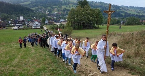 Do krzyża na Galicowej Grapie