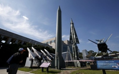 Korea Płn. straszy atomem