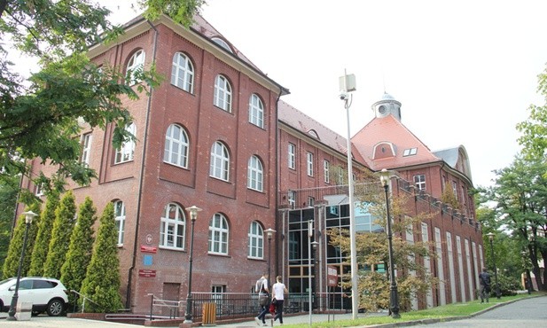 Rybnik wygrał z Bielskiem