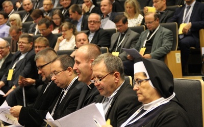 Synod ruszył po wakacjach