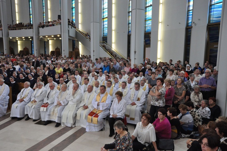 Diecezjalne dziękczynienie w Łagiewnikach