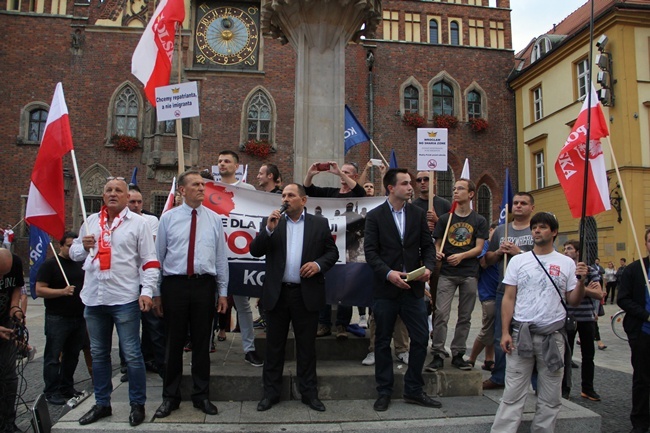 Protestowali przeciko przyjęciu imigrantów