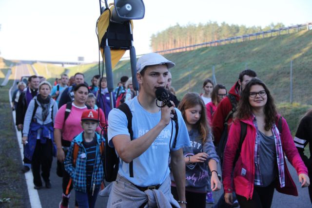 Pielgrzymka ze Świebodzina do Rokitna