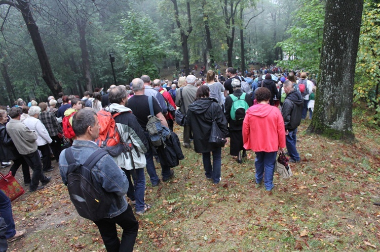 8. Pielgrzymka Rodzin do Kalwarii Zebrzydowskiej - cz. 1