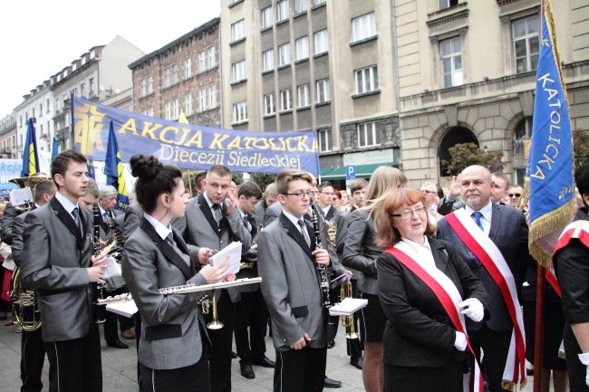 Marsz Akcji Katolickiej z pl. Matejki na Rynek Główny